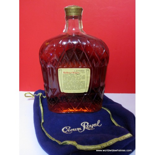 クラウン　ロイヤル　1982 新品未開封 Crown Royal 1982 Canadian Whisky 1.14 Liter Boxed
